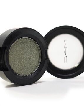 MAC Cosmetics Eyeshadow - Green Smoke